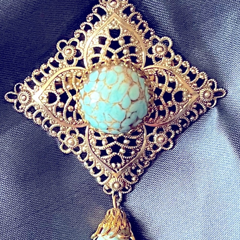 Peking Glass Brooch